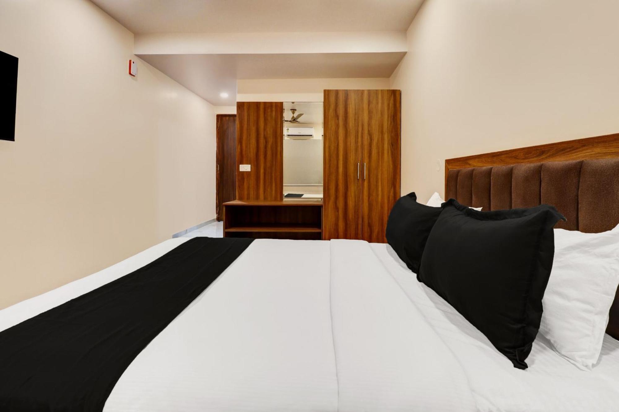 Super Townhouse Arekere Near Mithai Mahal Bangalore Eksteriør bilde